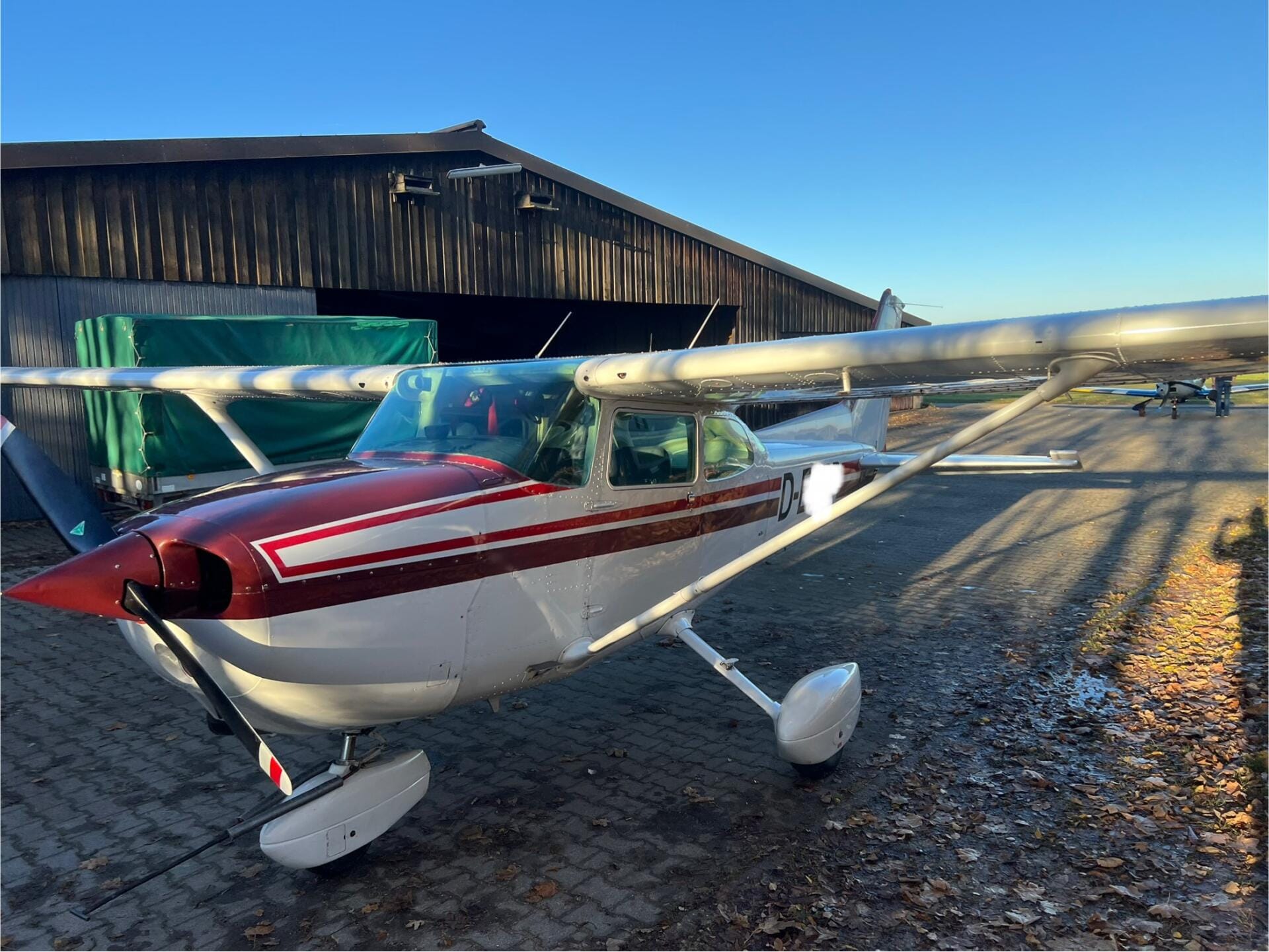 Rundflug über Stuttgart City und Flughafen Stuttgart