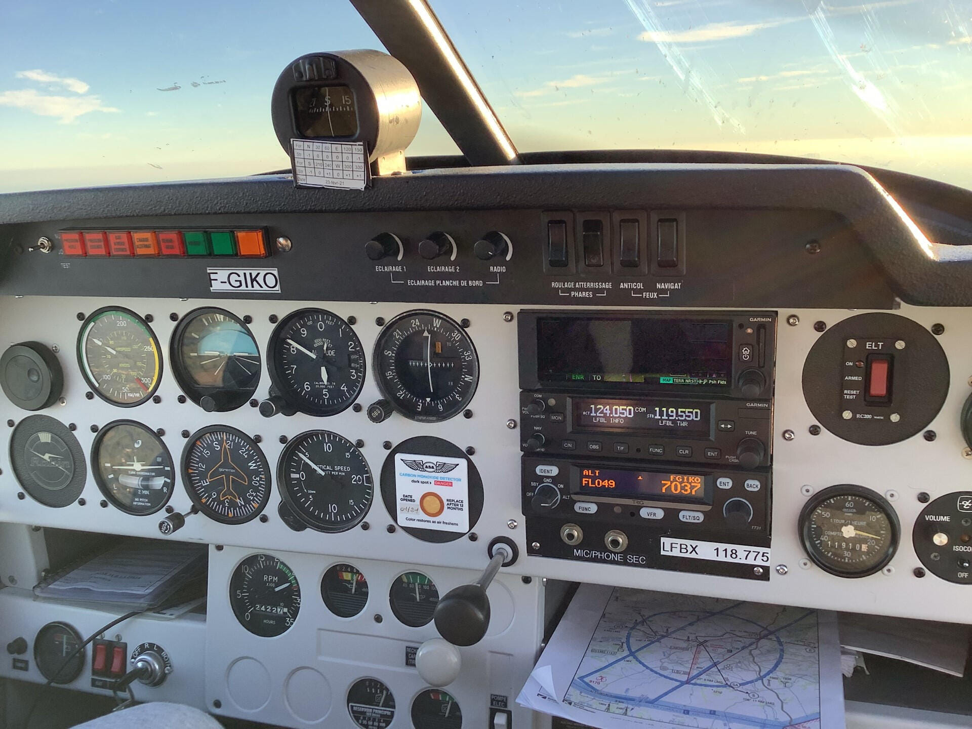 Vue du cockpit du DR400