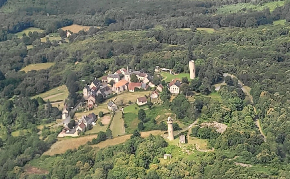 Tour d'observation de Toulx Sainte croix