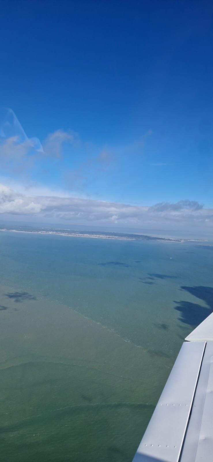 Baie du Mont-Saint-Michel en avion