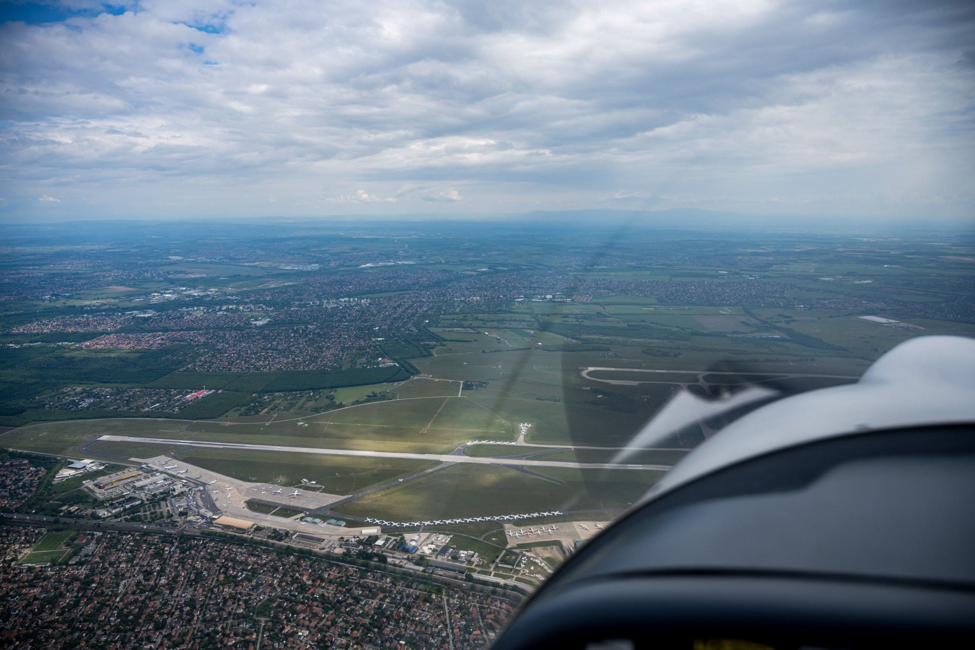 Sightseeing around Budapest with 3 passenger