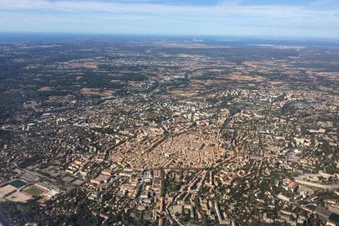 Découvrir le Mont Ventoux depuis le ciel