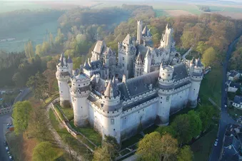 LE GRAND TOUR DES PLUS BEAUX CHATEAUX DE L'OISE