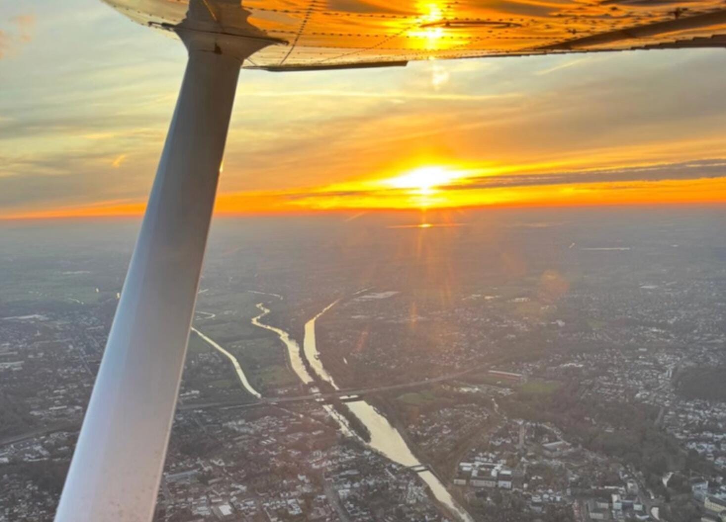 Rundflug über Oldenburg/Wangerooge und den Jadebusen