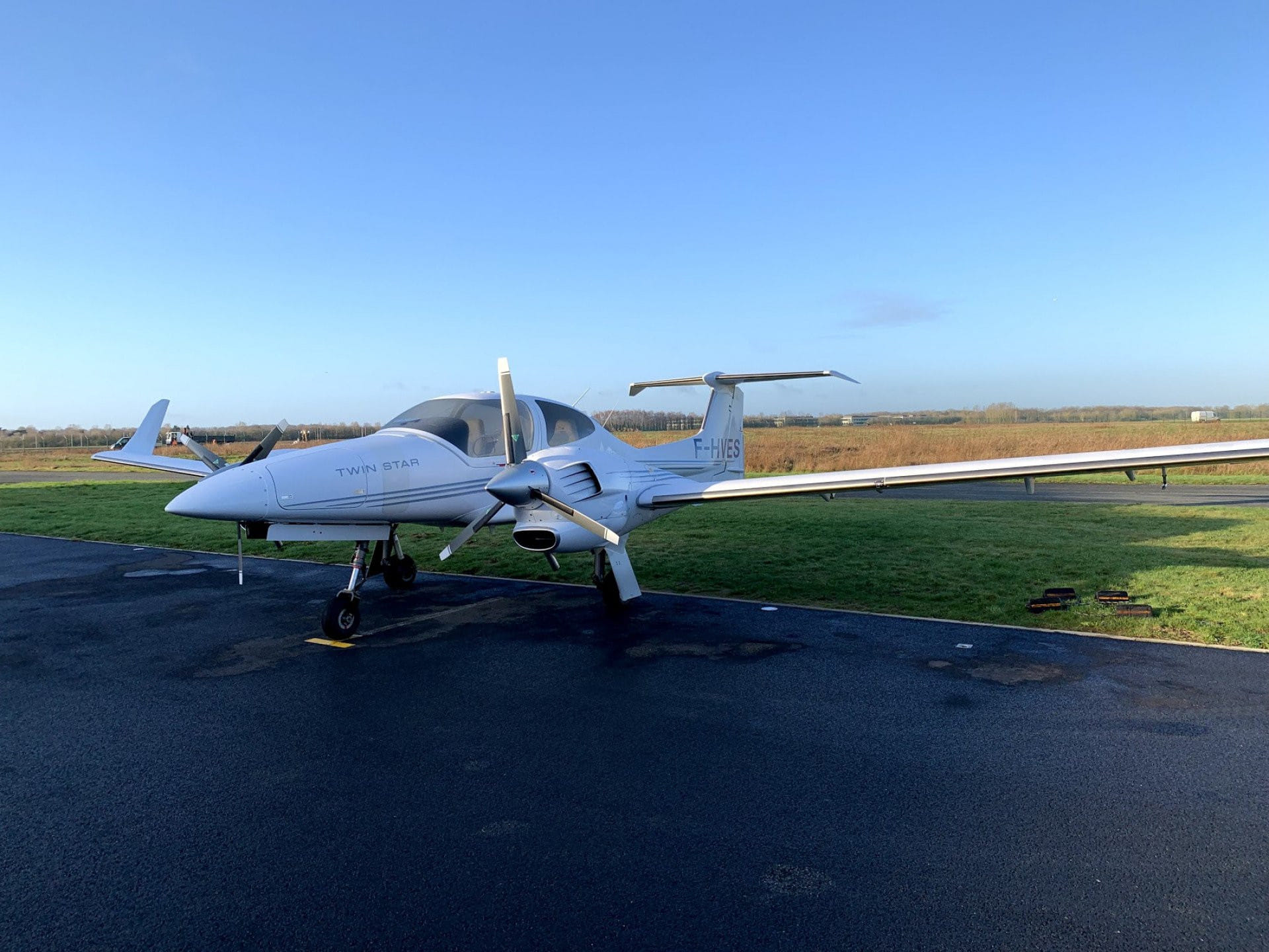 Diamond Aircraft DA-42