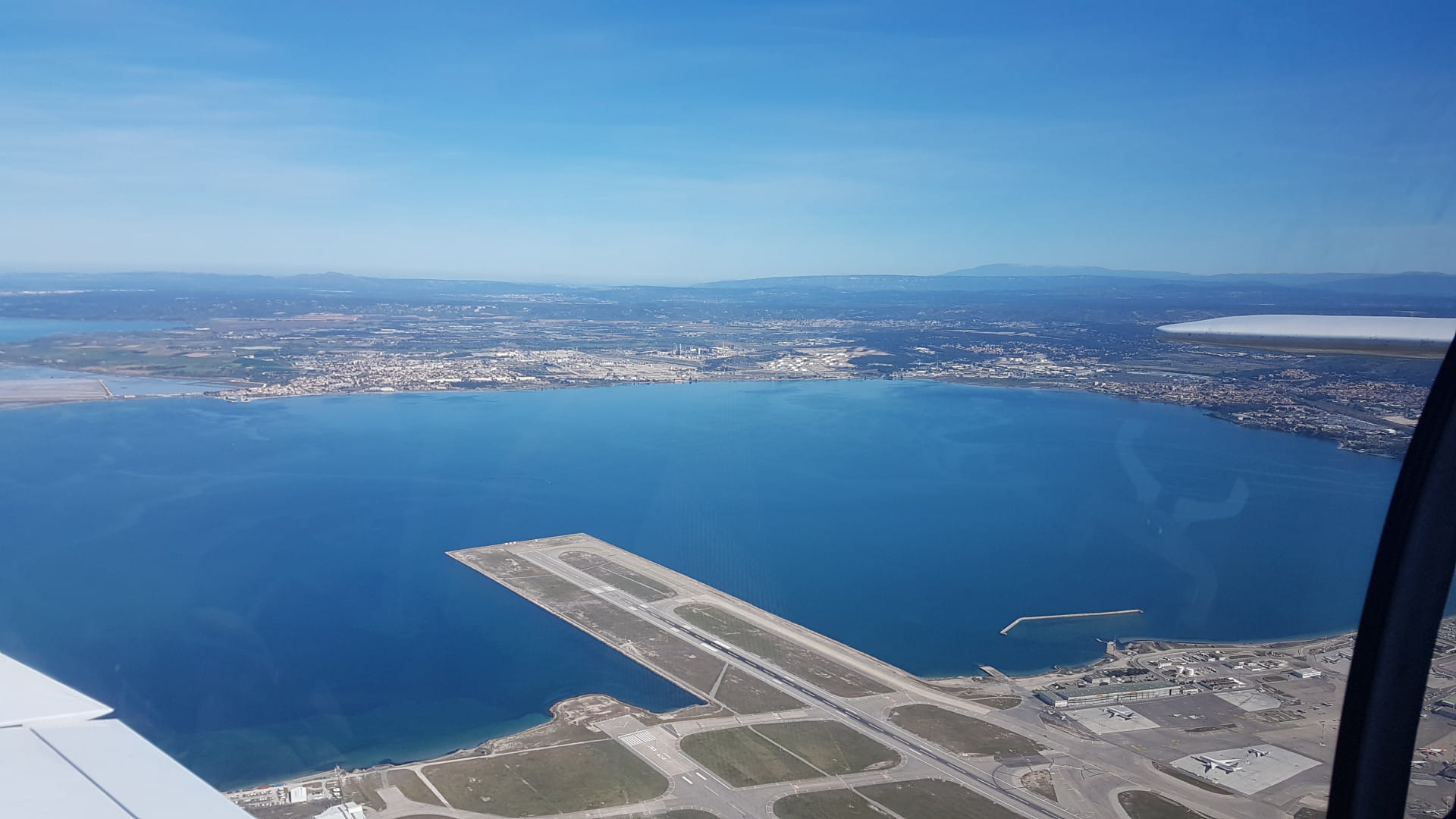 Baux de Provence, Arles, Camargue, Rade de Marseille