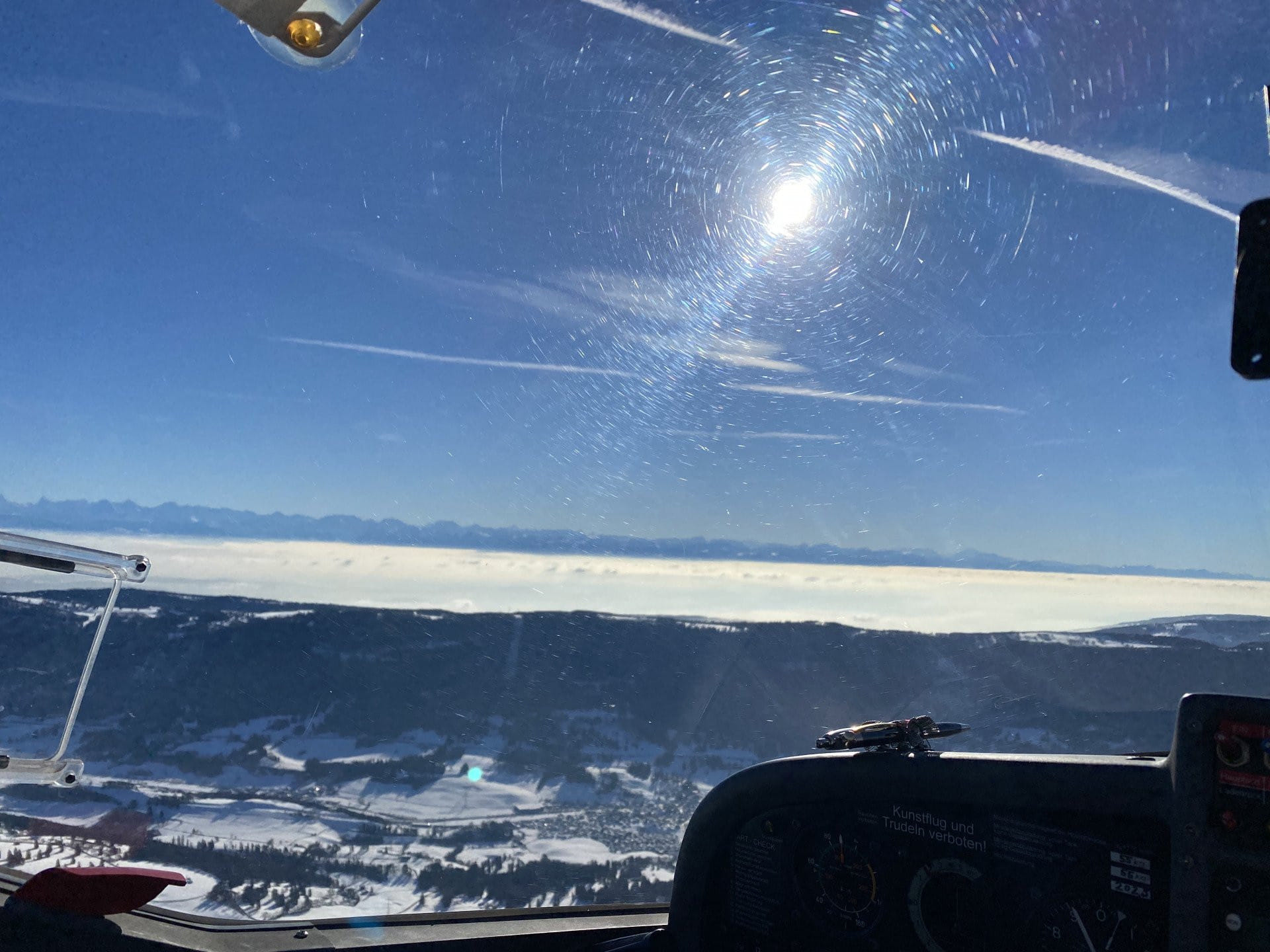 Flug zum Mittagessen/Abendessen nach Les Eplatures