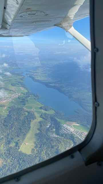 Un vol au cœur des Préalpes  ✈️🏔️
