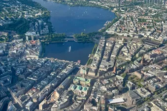Rundflug über Hamburg