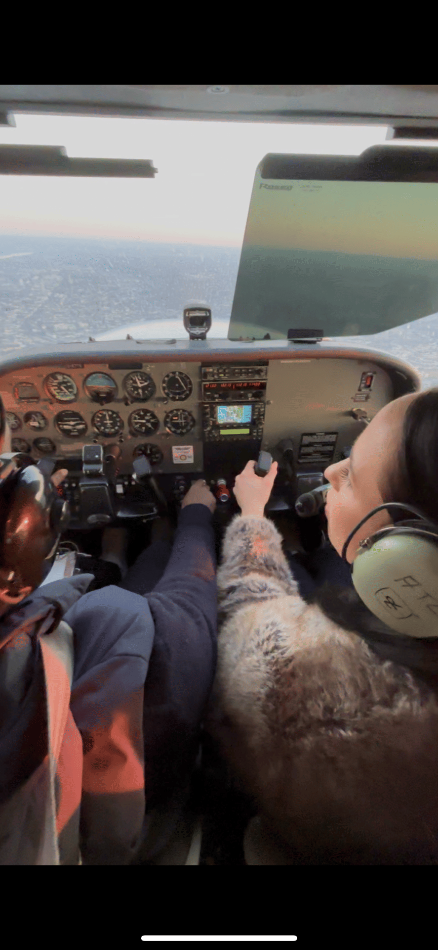 Pilots 👨🏾‍✈️👩🏻‍✈️