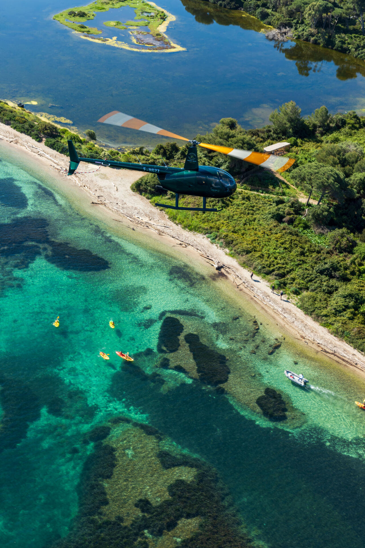 Initiation Hélicoptère R44 (+2 passagers)  | 25m