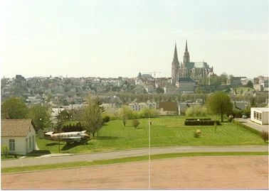 Balade en Piper : Toussus (78) et cathédrale de Chartres