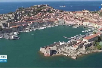 Ville de Porto Ferraio ( Ile d' Elbe)