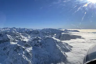 Vol d'excursion : ski à la journée vers Courchevel
