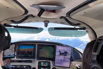 Anflug auf die Berge
