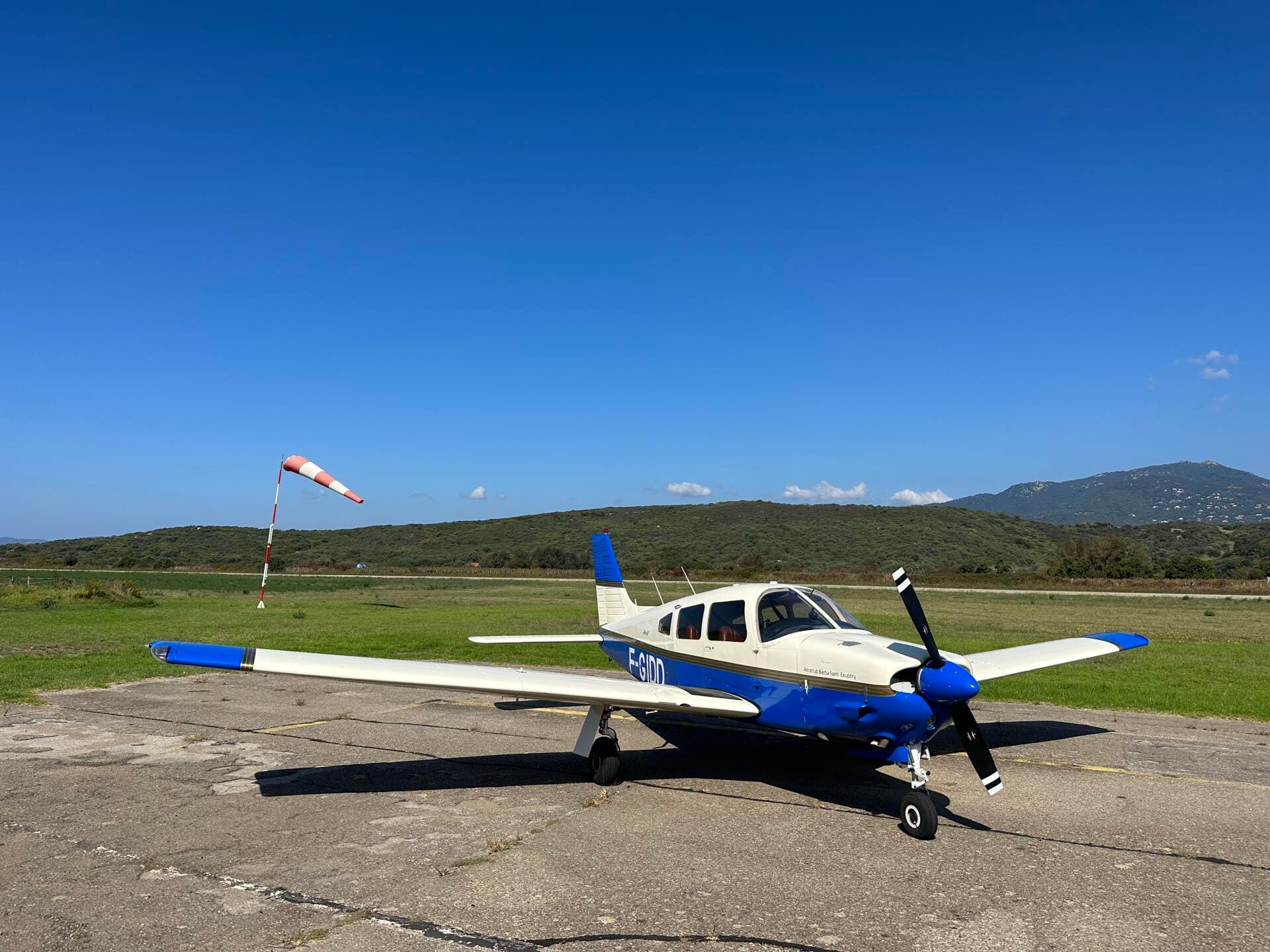 Piper PA28 Arrow III