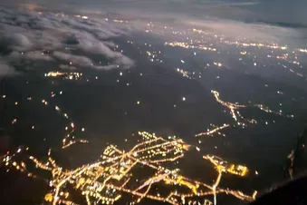 Vol de nuit autour de Valence