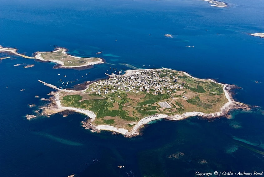 Tour de bretagne par les îles et déjeuner à Ouessant