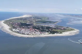 Von Langeoog über alle ostfriesischen Inseln