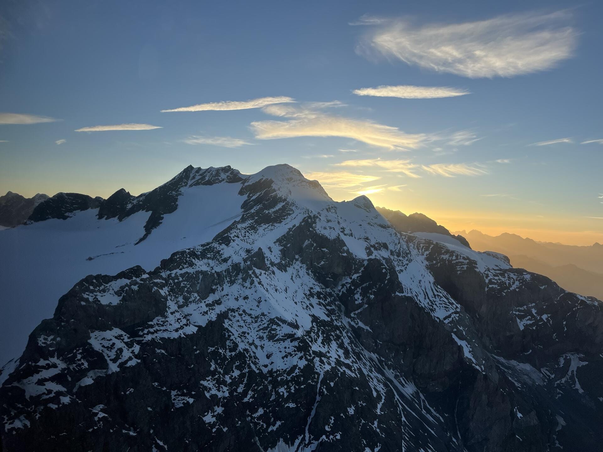 Helicopter: 5 Mountains in Central Switzerland