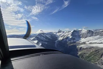 Matterhorn - Mont Blanc ab Bern