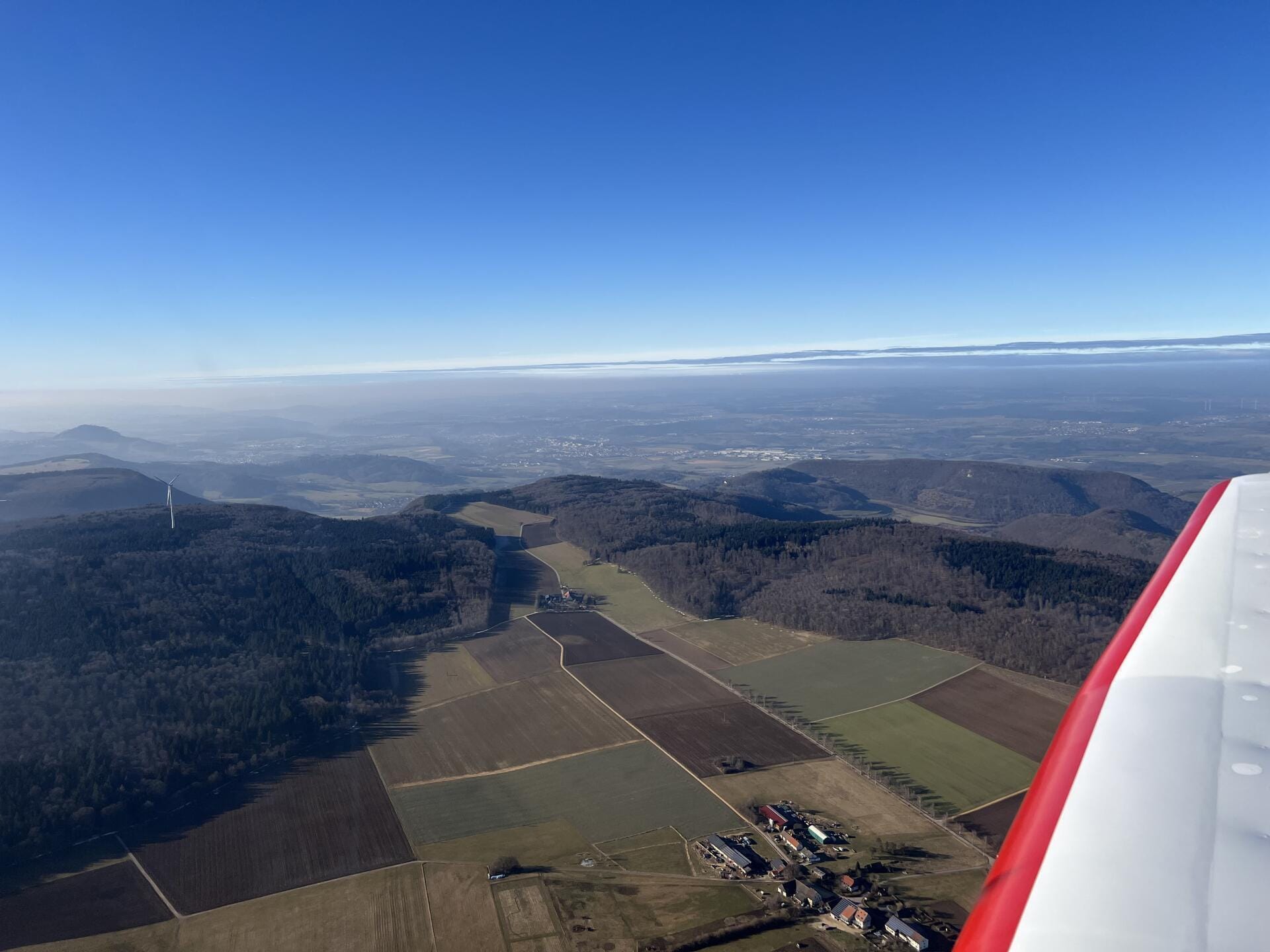 Rundflug über Stuttgart City und Flughafen Stuttgart
