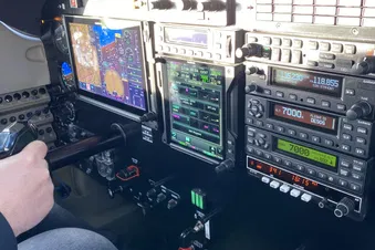 Hamburg Hin-und Rückflug