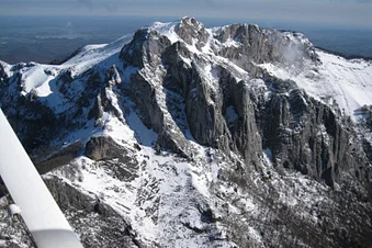 Survol du Pic du Midi de Bigorre et des Pyrénées centrales
