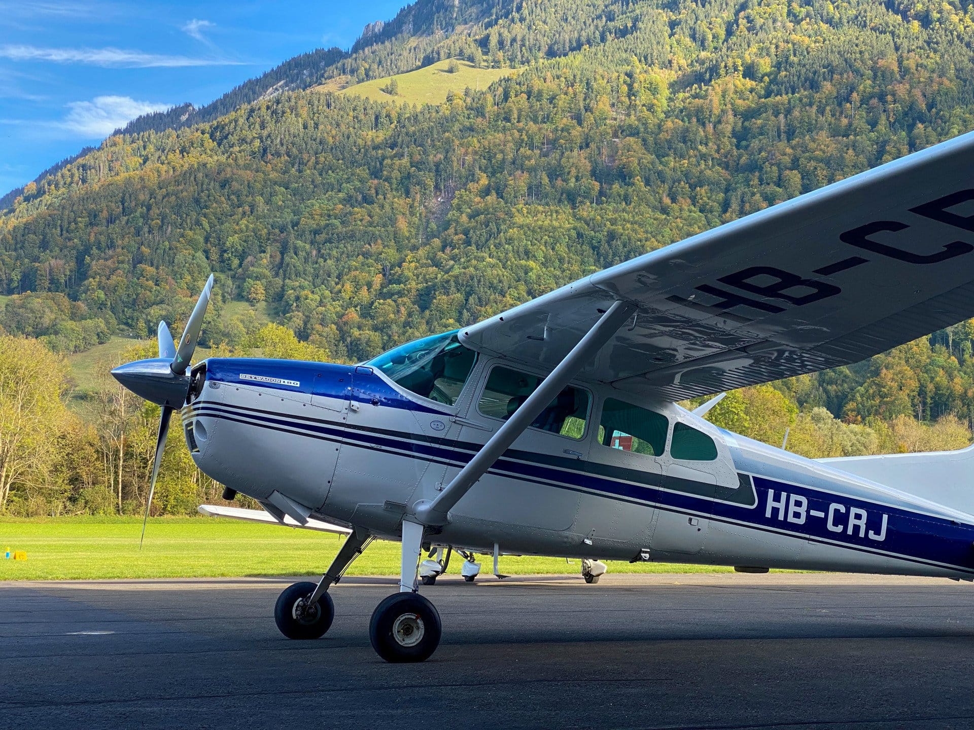 Cessna 180