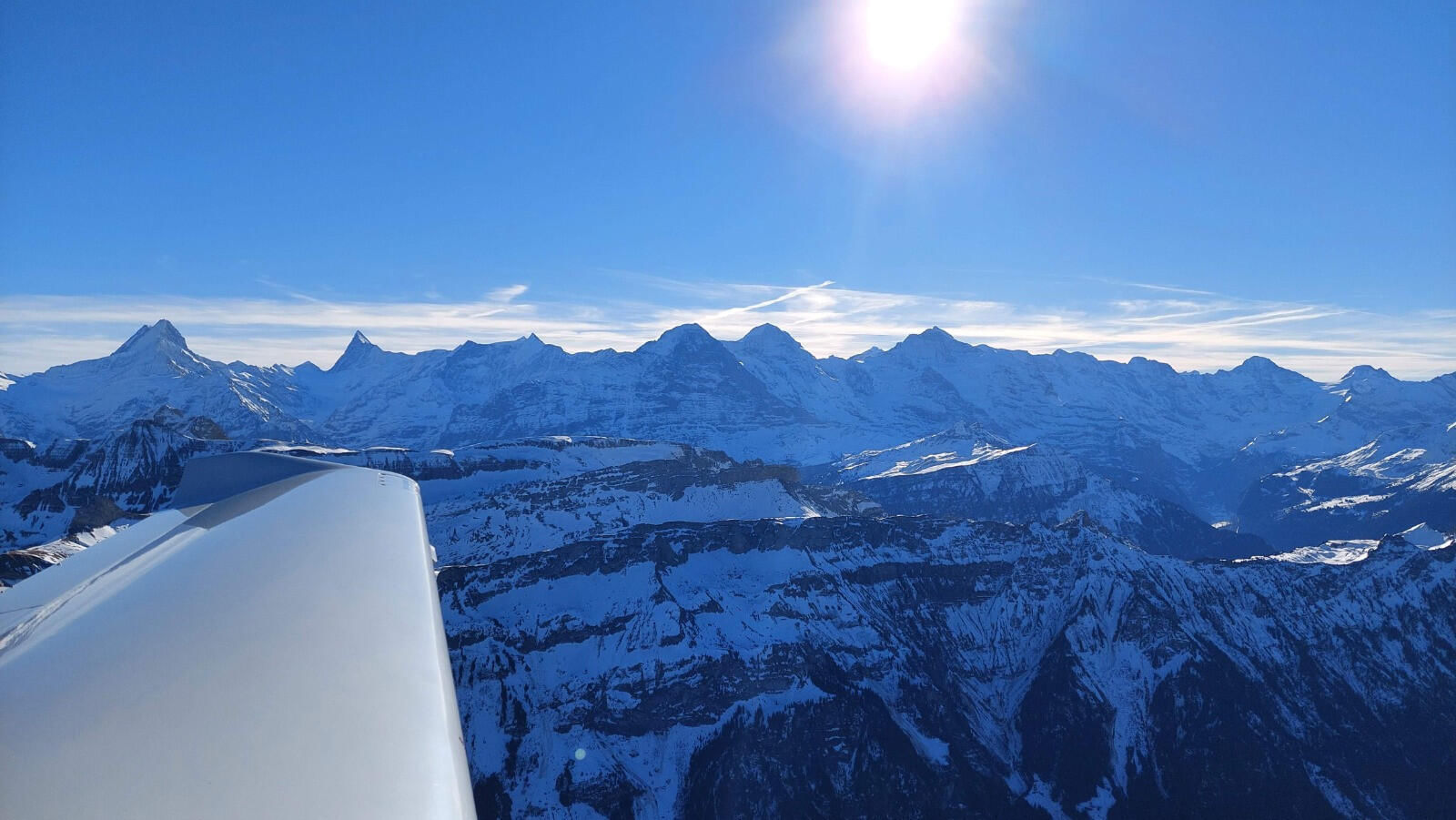 Rundflug ab Basel zum Eiger, Mönch und Jungfraujoch
