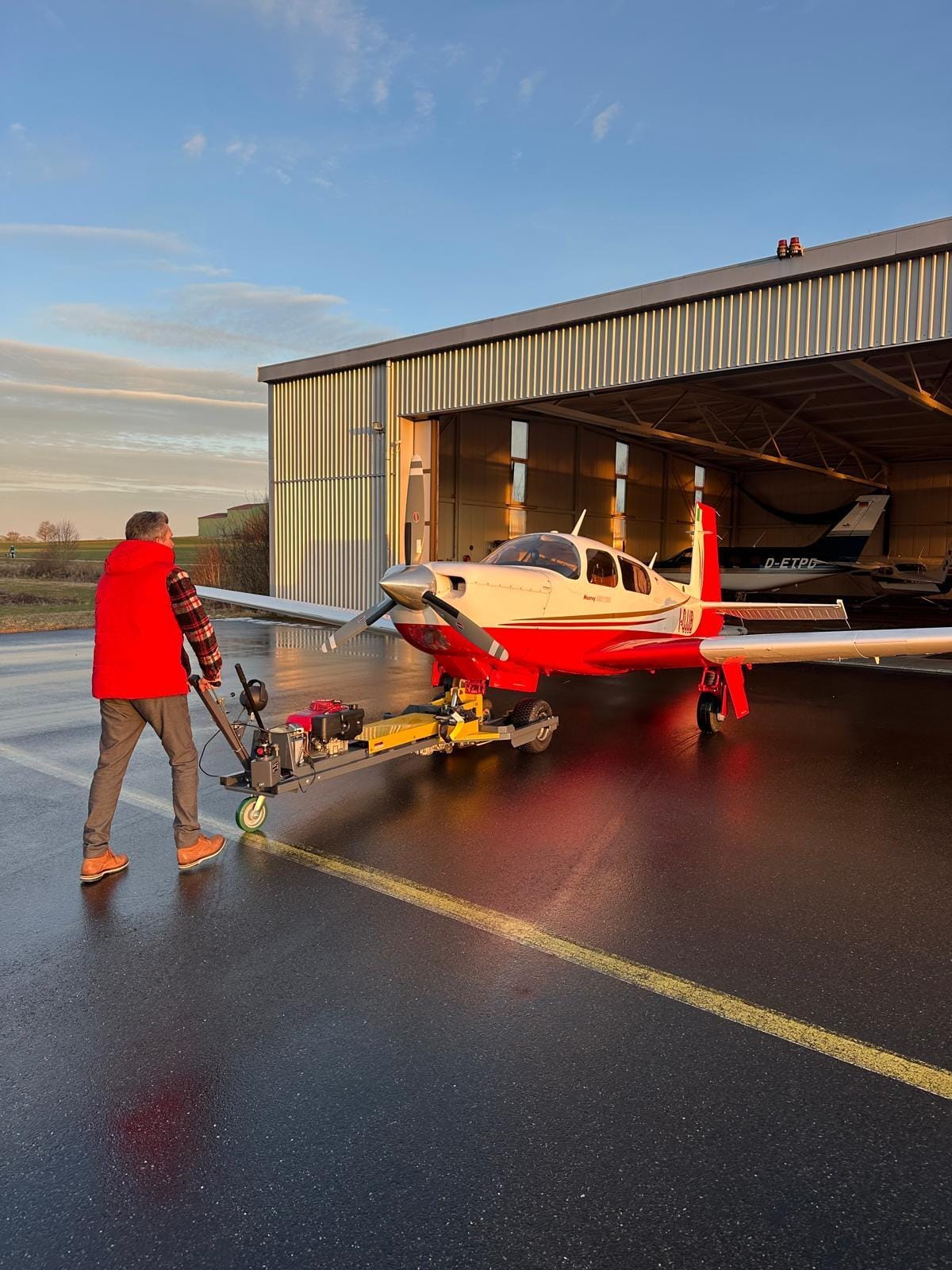 Mooney M20K
