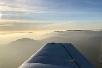 Balade des châteaux (40min - Avion 120cv)