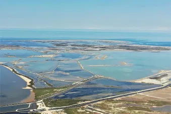 Le Pont du Gard et la Camargue