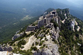Survol des châteaux Cathares et du piémont pyrénéen !
