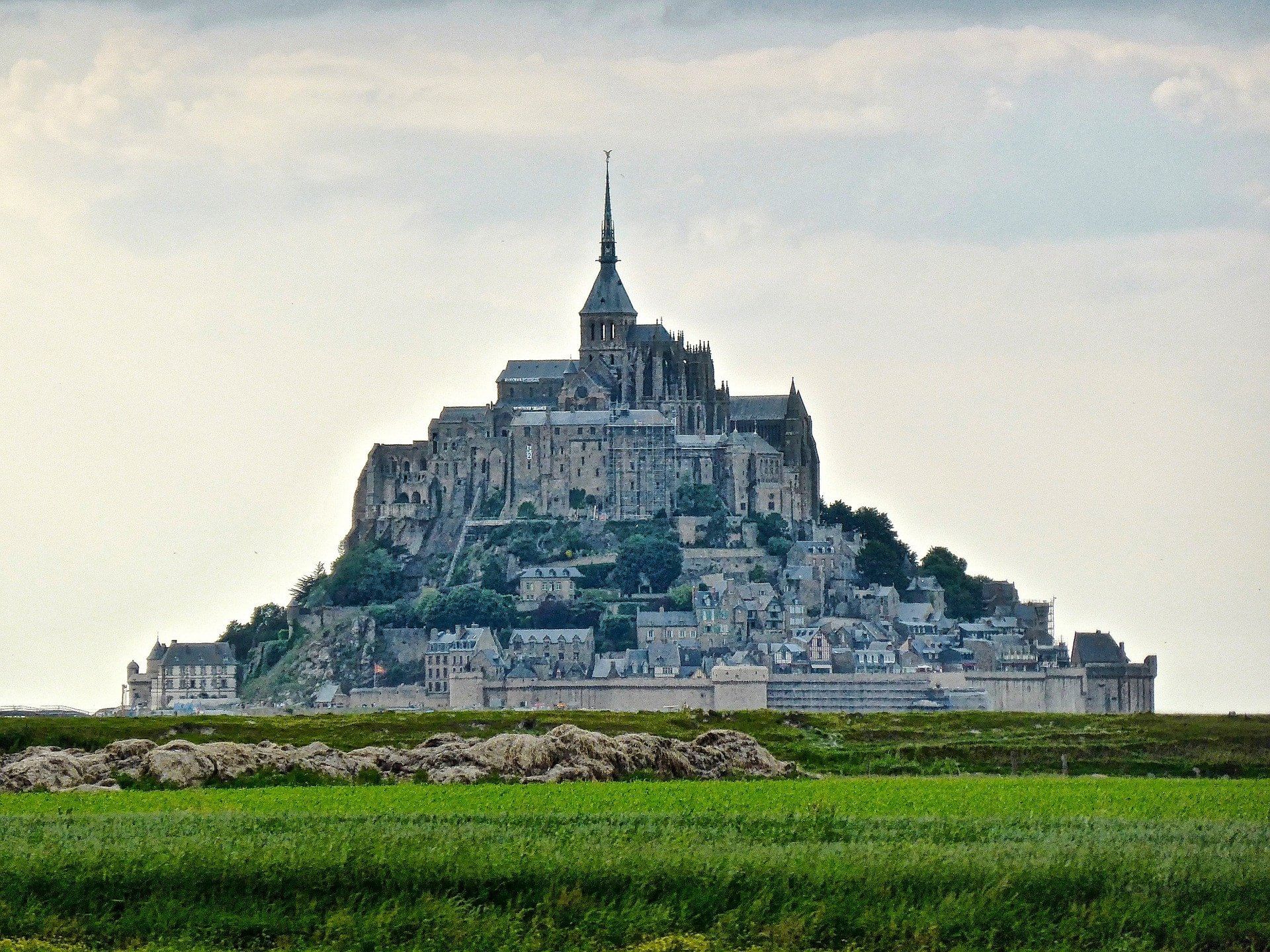 Visit Mont St Michel from London