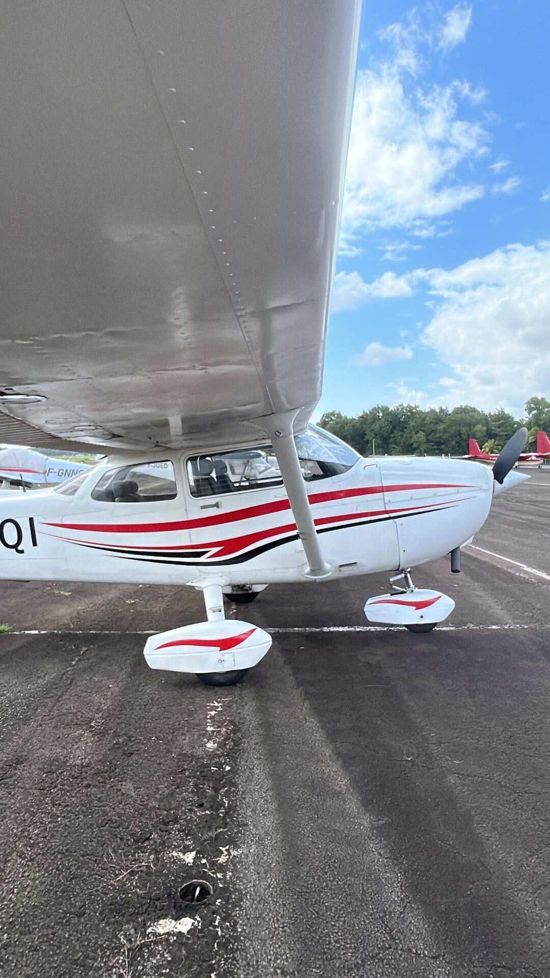 Cessna 172 R