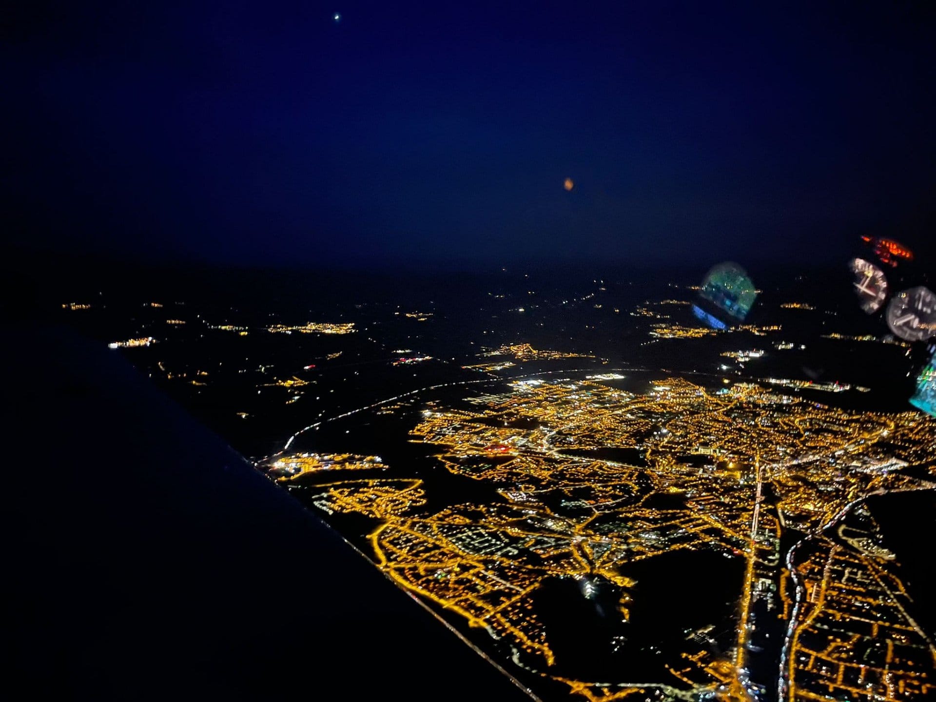 Balade aérienne : coucher de soleil et vol de nuit