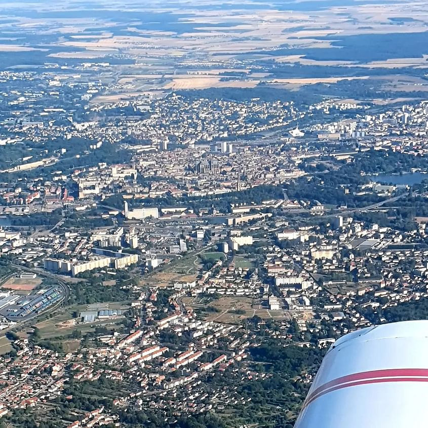 Tour de Metz en avion