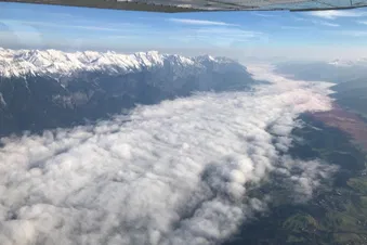 Inntal bei Innsbruck im Morgennebel