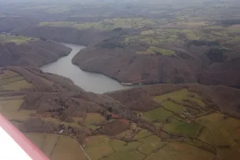 Découverte des Gorges de la Dordogne depuis le ciel