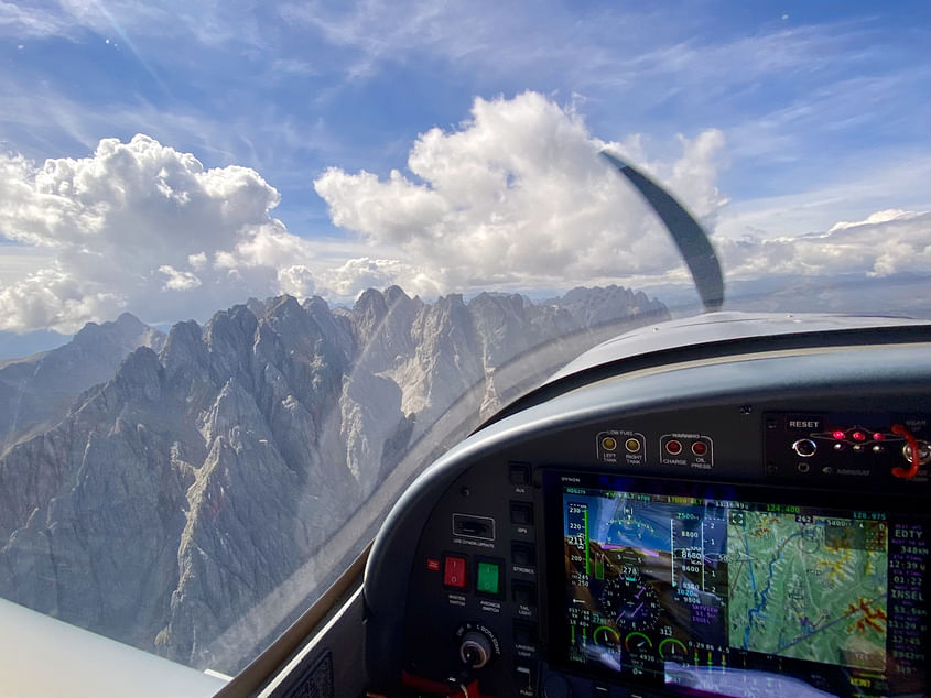 Cockpit-Rundflug ab Schwäbisch Hall