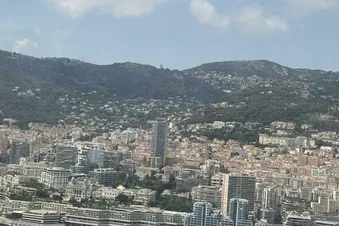Vol au dessus de Nice/Monaco