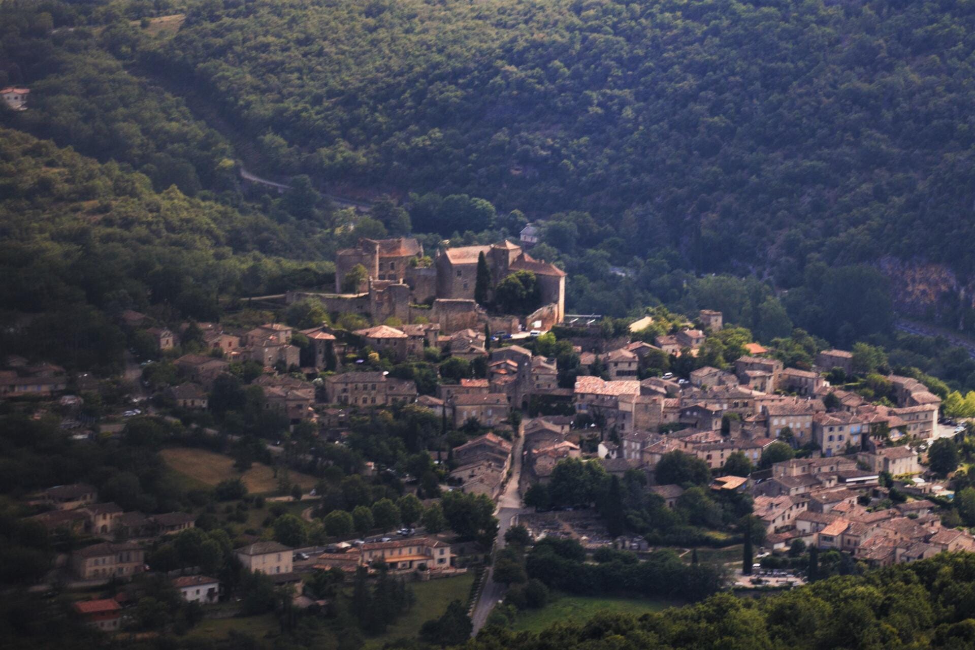 gorges de l'Aveyron via Cordes - France