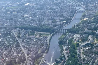 La Mayenne vue du ciel (depuis Le Mans) - Maine Mayenne