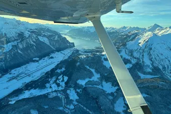 Die Schweiz aus der Luft entdecken!