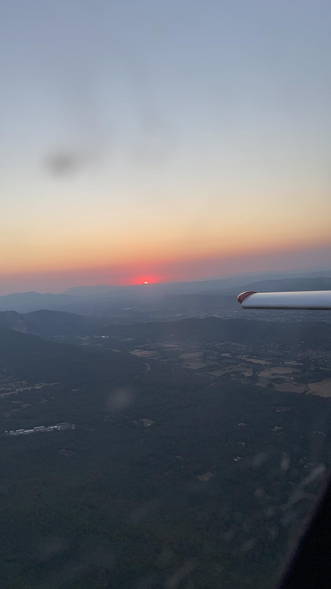 Coucher de soleil en vol