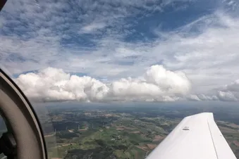 De Charleroi à Reims, en Champagne / From Charleroi to Reims