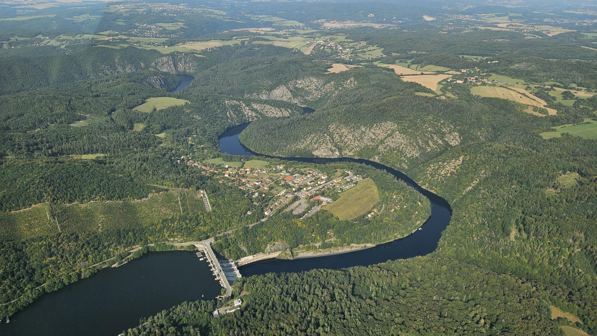Slapy dam