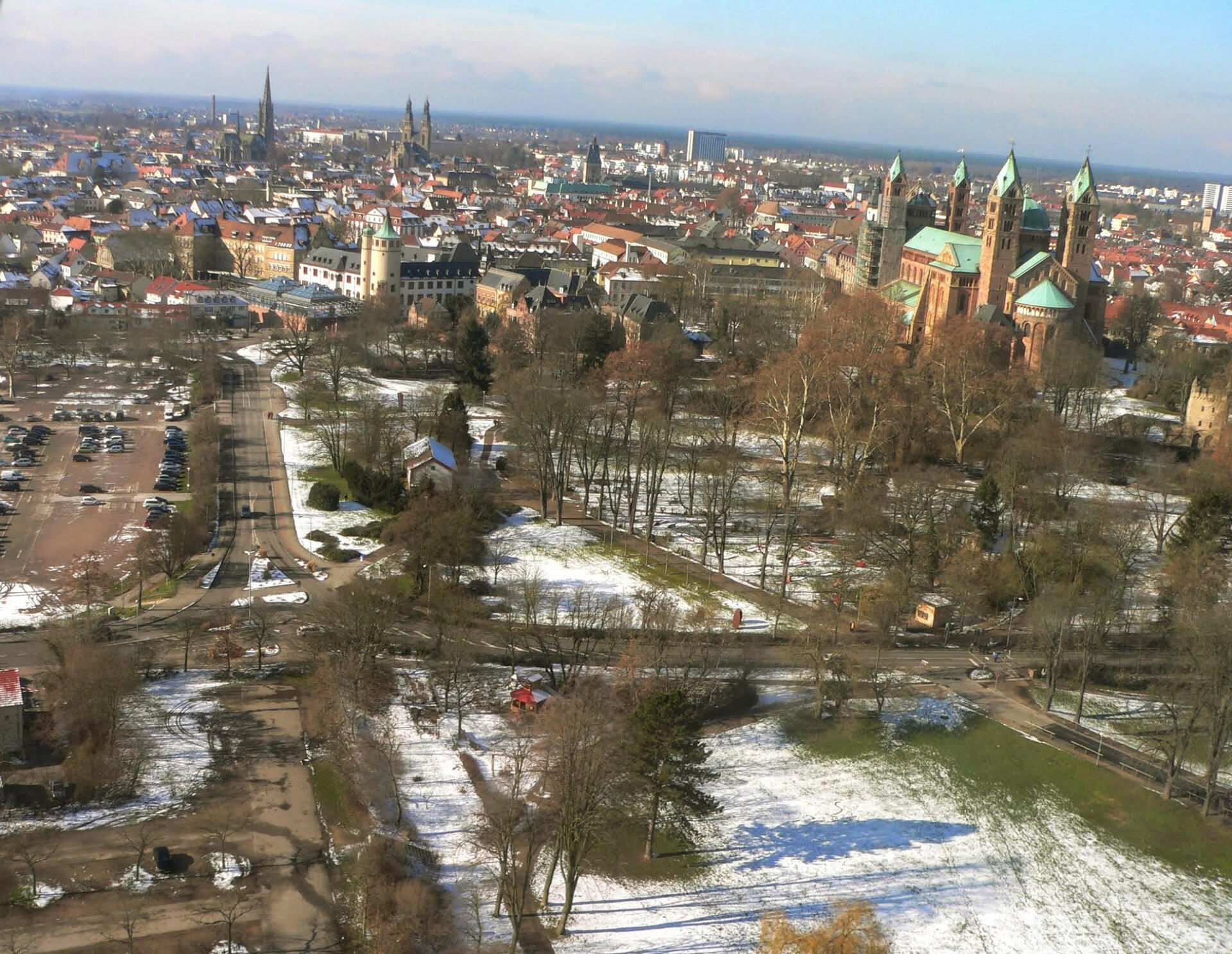Rundflug über Stuttgart, Speyer, Heidelberg & Hockenheimring
