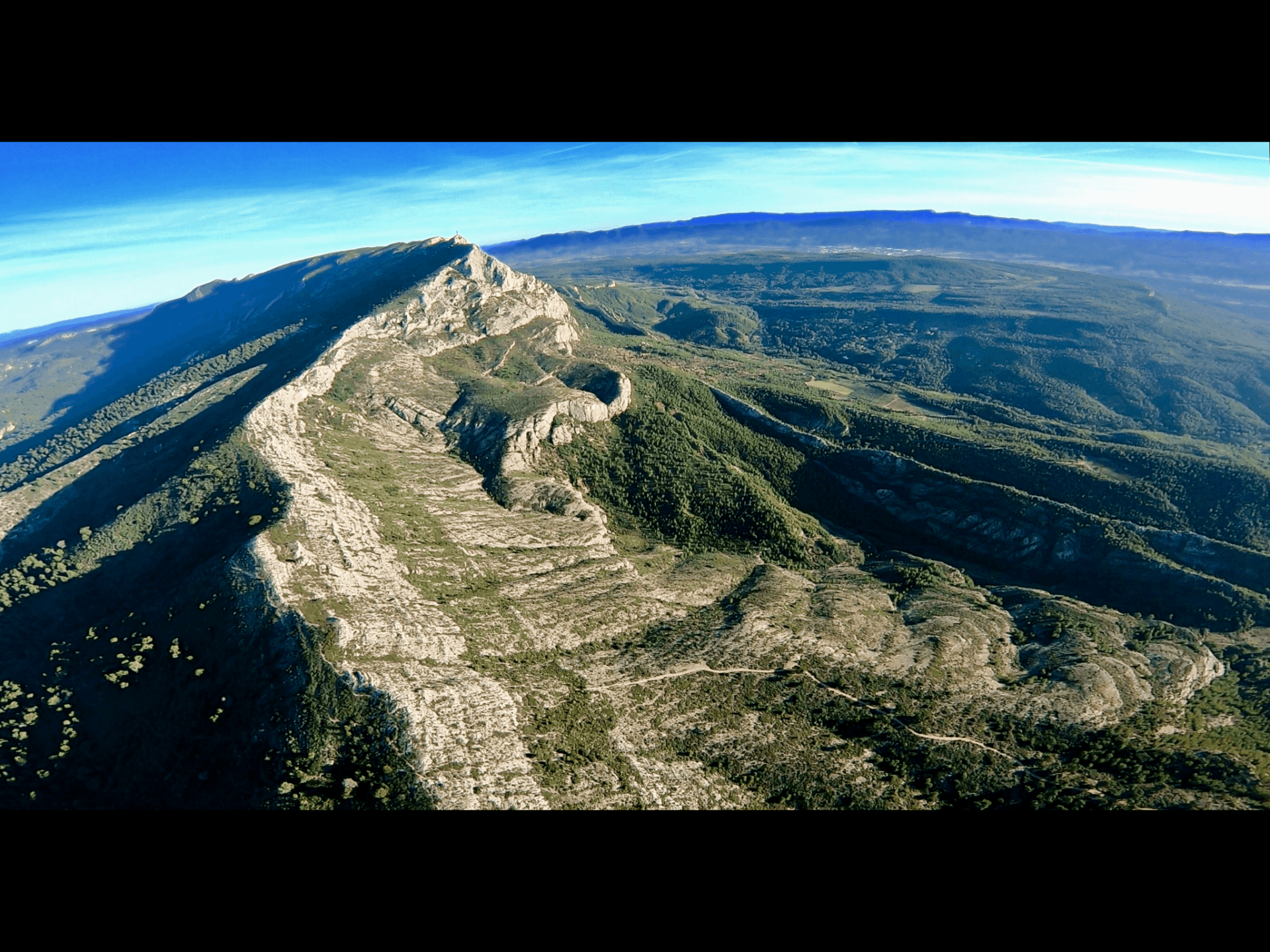 Découverte des reliefs Provençaux jusqu'au Mont Ventoux
